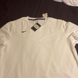 Nike long sleeve dri fit shirt(brand new)